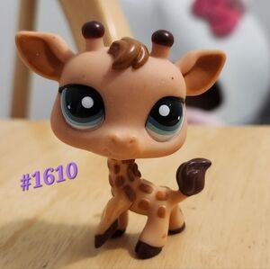 Littlest Pet Shop Giraffe #1610